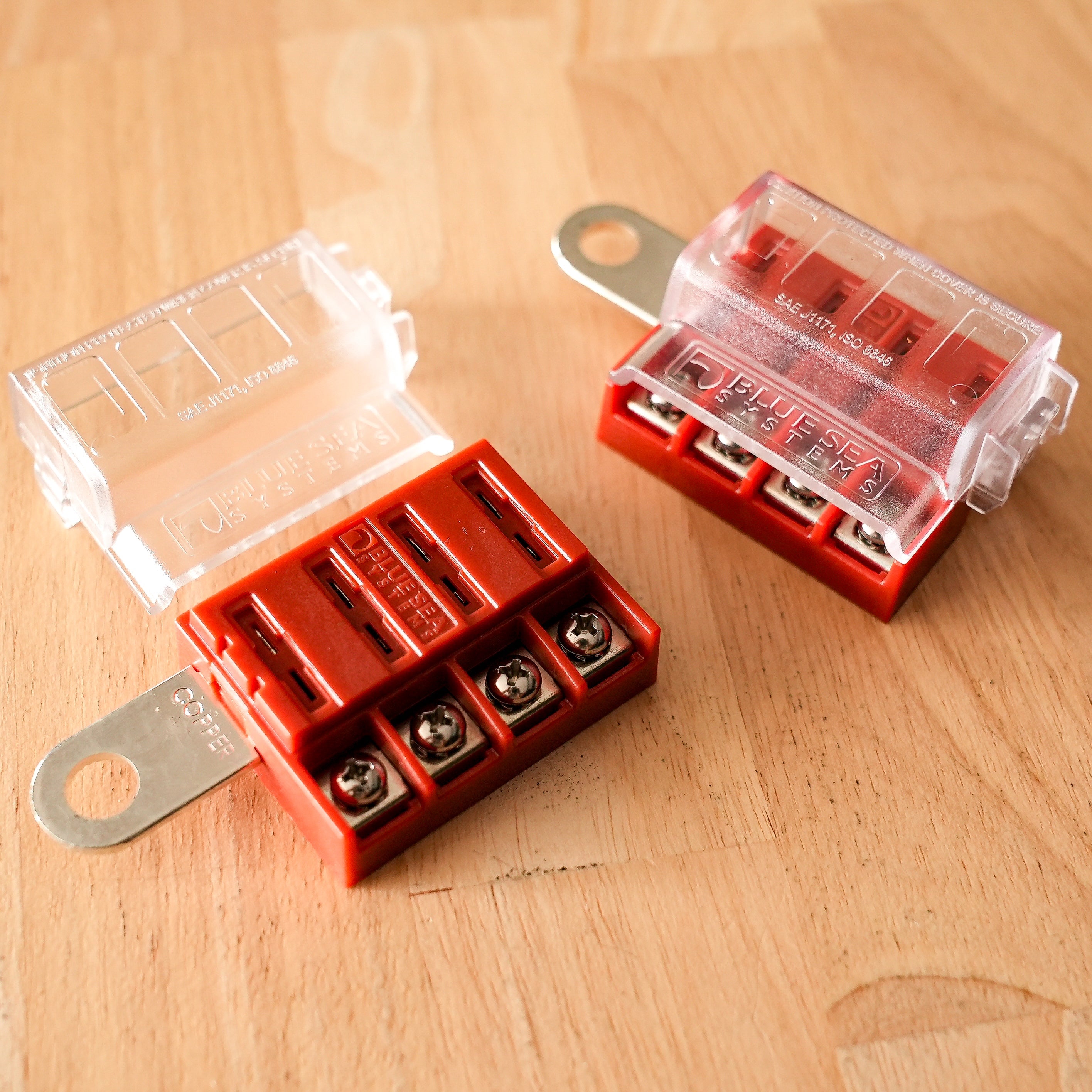 Enerdrive Blue Sea Systems BS-5023B – ST Blade Fuse Block, 4 Circuit (Battery Terminal Mount) alternative view