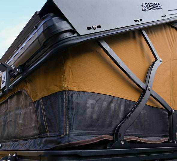 Rainger Revo-X 1.4 Hardshell Roof Top Tent