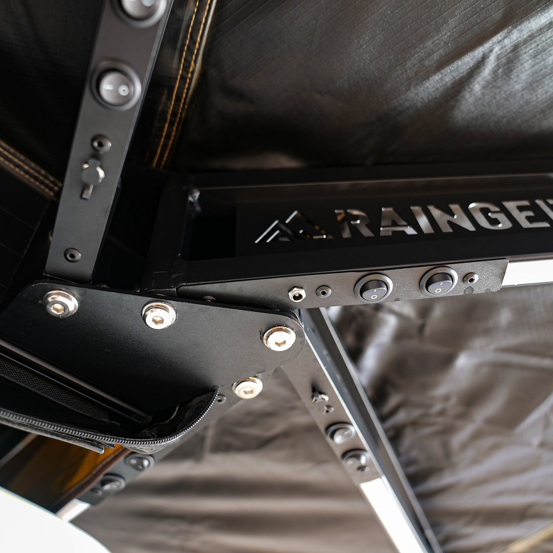 Rainger Duo 270 Degree Awning – 2.5M – D Zip for RTT detail view