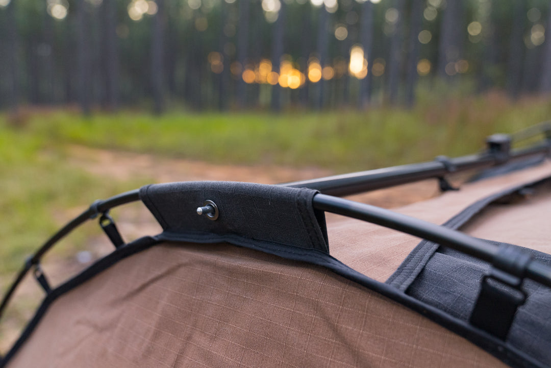Rainger Touring Double Swag – RT2 Woodland detail view