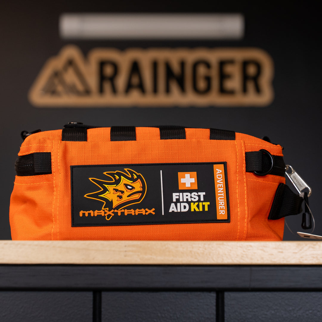 Maxtrax Adventurer First Aid Kit – MTXSAFA recovery equipment