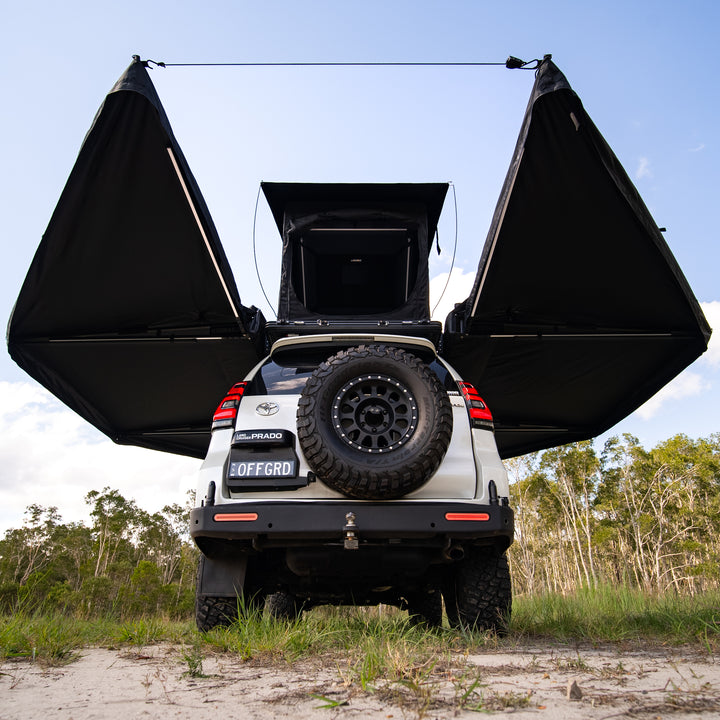 Rainger Duo 180 Degree Awning – 2.0M installation setup