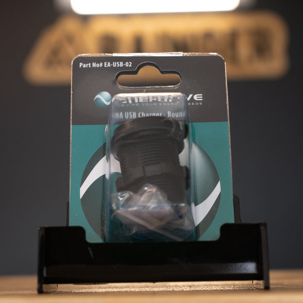 Enerdrive – Round Dual USB-A Charger 4.8A (Green LED, 12/24V, with Cover) – EA-USB-02