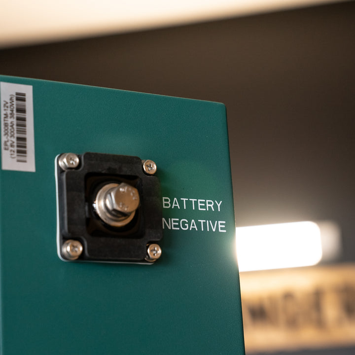 Enerdrive – B-TEC Lithium 300Ah 12V LiFePO4 Slim Metal Case Battery – EPL-300BTM-12V detail view