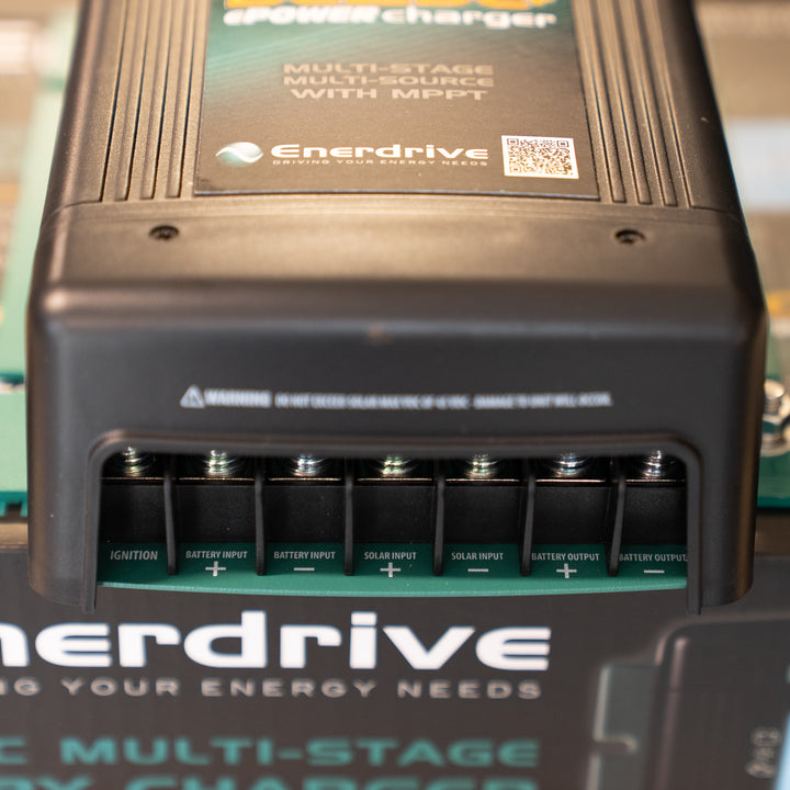Enerdrive – DC2DC 40+A 12V Battery Charger w/ MPPT Solar – EN3DC40+ detail view
