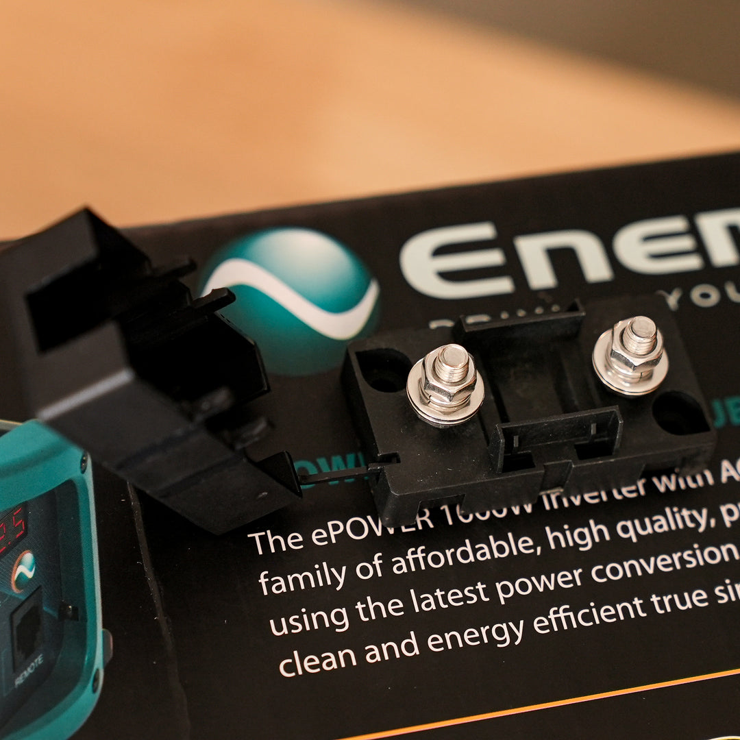 Enerdrive – EA-FB-05 Fuse Block – Single MIDI (Each) – Interlocking Design product in use