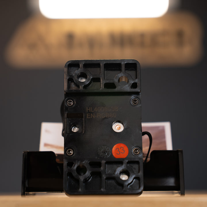 Enerdrive – Surface Mount Resettable Circuit Breaker 80A (3/8"/ 10mm Stud) – EN-RCB80 detail view