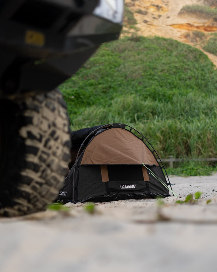 Rainger Touring Double Swag – RT2 Woodland detail view