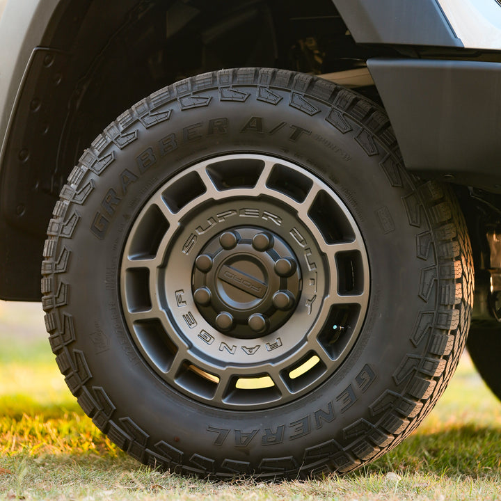 Ranger Super Duty XLT wheel and tyre, as new with 100km from the dealership