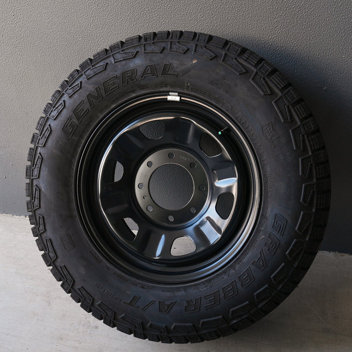 18 inch Ford Ranger Super Duty wheel, available as a single wheel