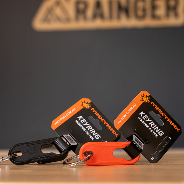 Maxtrax – Universal Pins Keyring (Signature Orange OR Black) – MTXUPKSO - MTXUPKBL