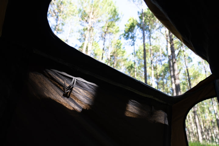 Rainger Touring 1550 Awning Swag – RT4 Sandstorm – Pre Order (MID APR 2025) $899 detail view