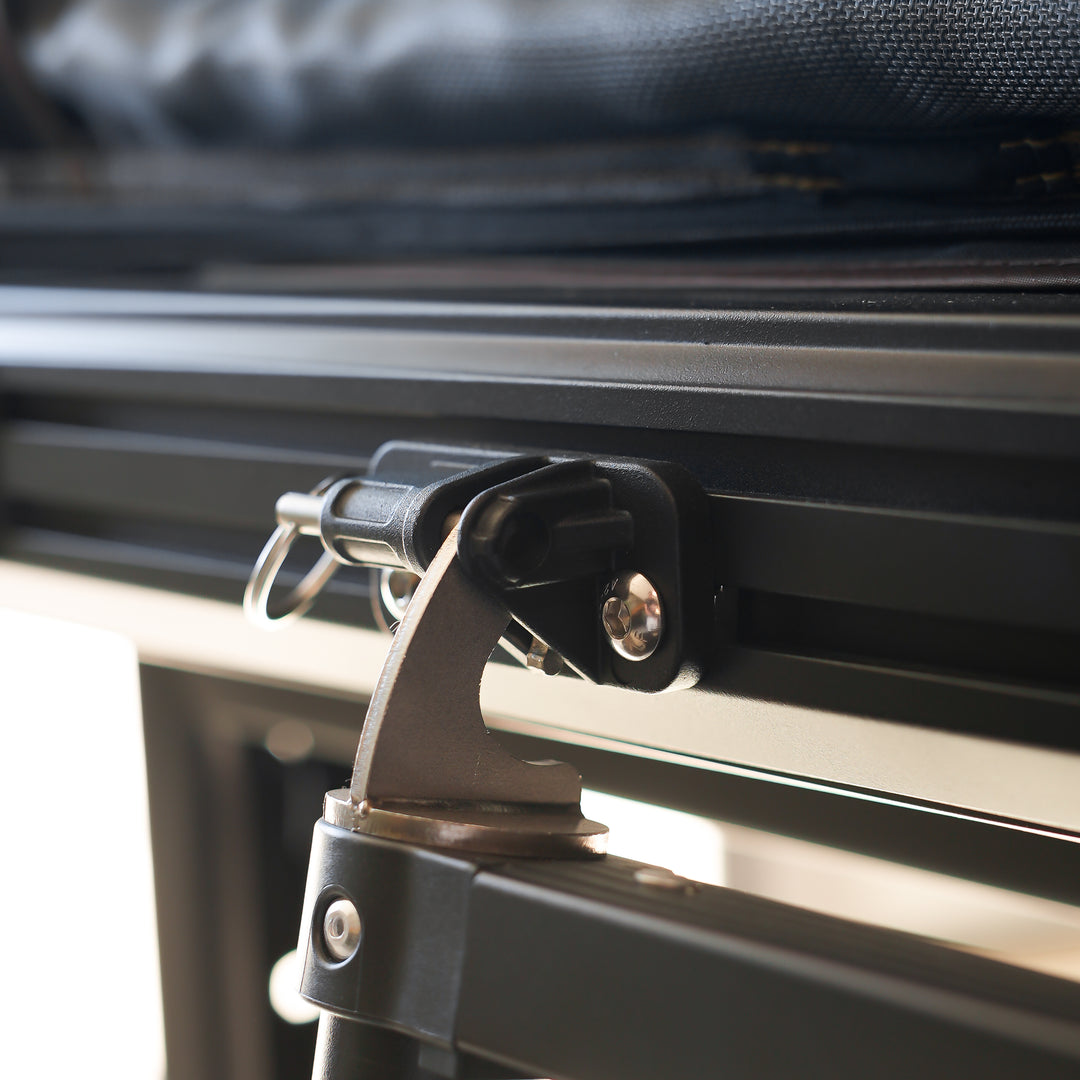 Rainger Ladder Mounting Base – Quick Connect – Revo X side profile view