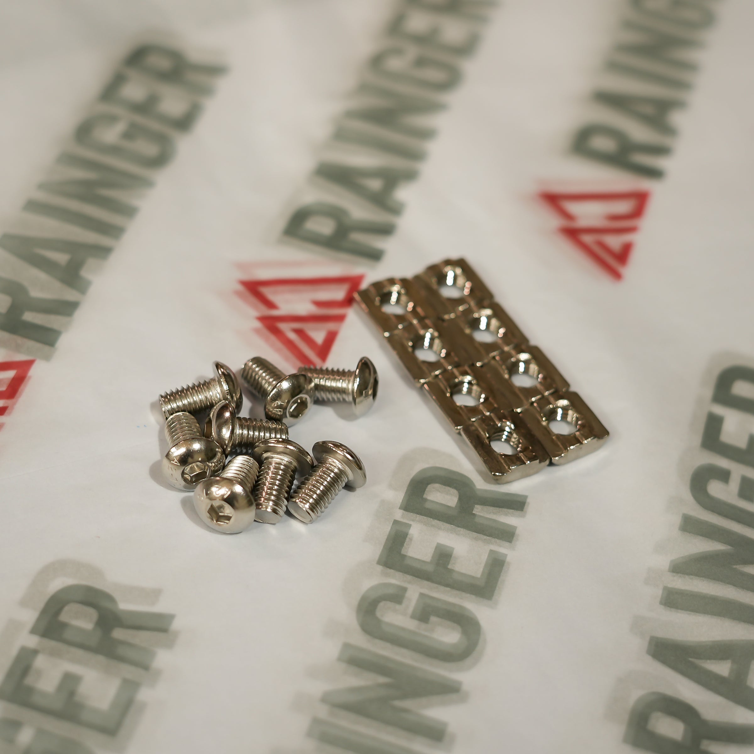 Rainger Accessory Hardware Kit M8x14 – Revo X – 8PCE 4-6MM Thick Bolt Ons side profile view