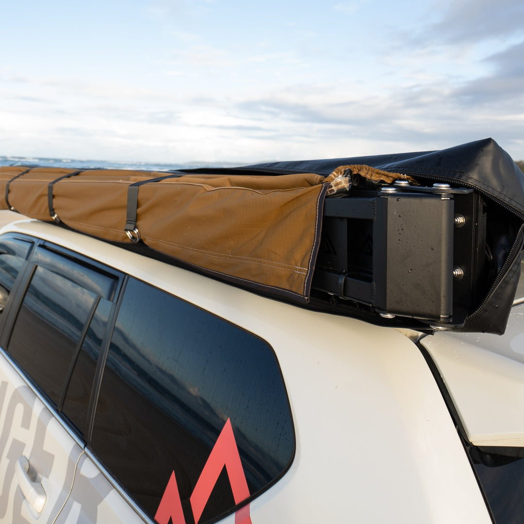 Rainger Duo 270 Degree Awning – 2.5M – D Zip for RTT detail view