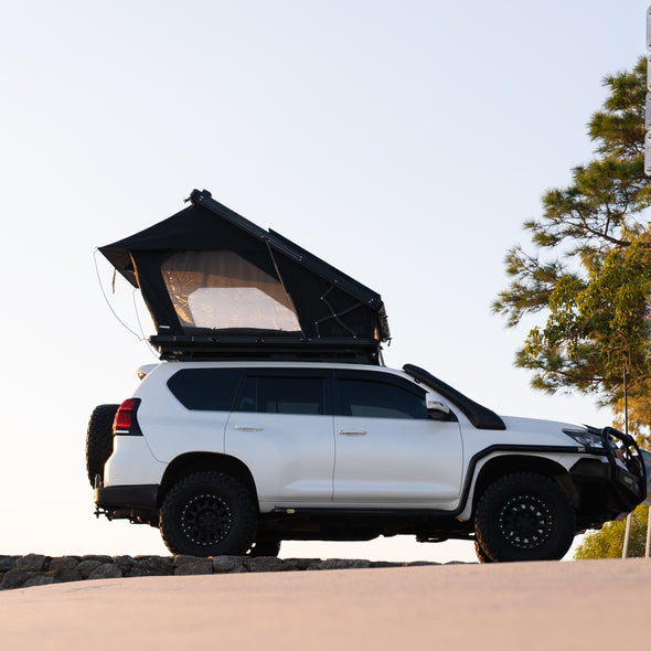 PRE ORDER $500 DEPOSIT ONLY - Rainger Revo-X 1.3 Hardshell Roof Top Tent ETA (15-9-25)