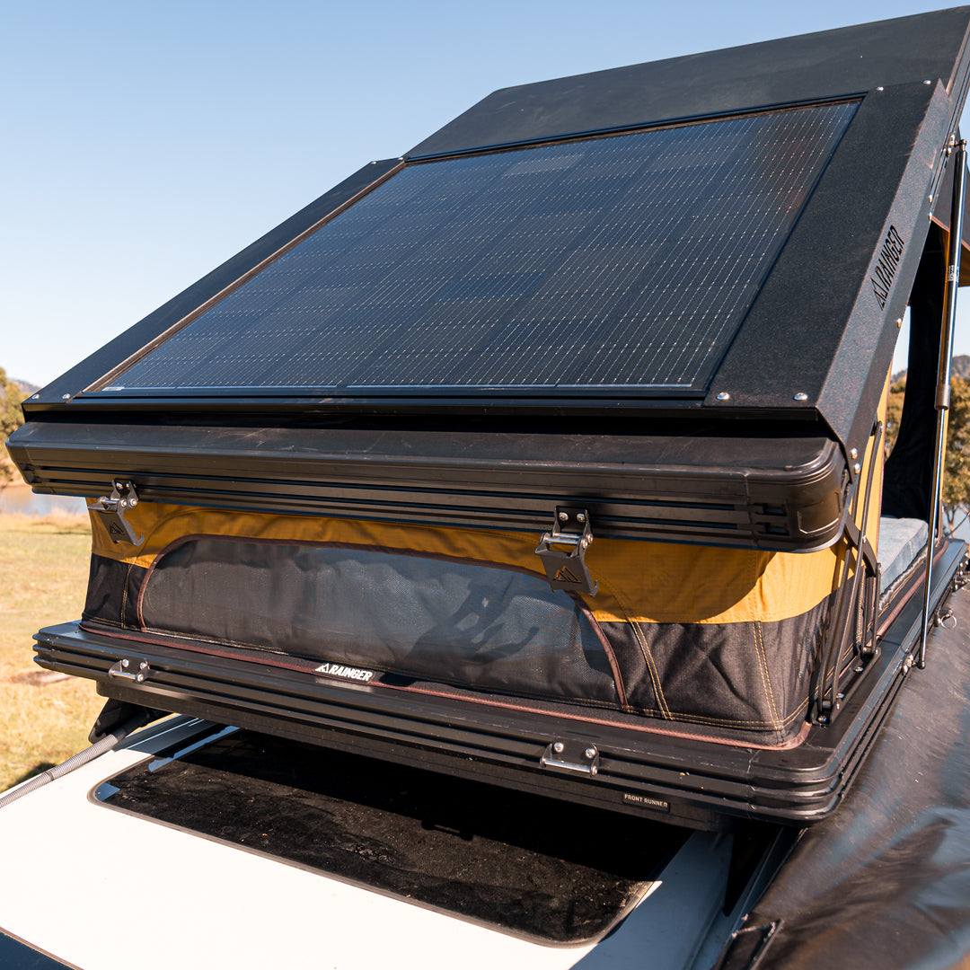 Rainger Revo – 295W All-Black Monocrystalline PERC Solar Panel – Premium Lightweight, Nuts