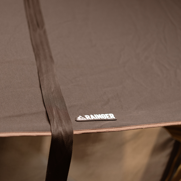 Rainger Revo-X 1.45 Hardshell Roof Top Tent detail view