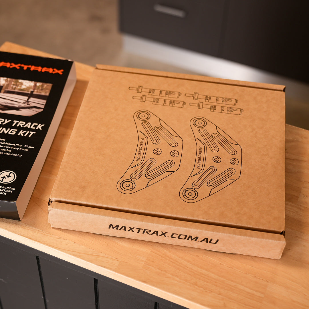 MAXTRAX Recovery Track Mounting Kit with Universal Pins - MTXFRMUMPU